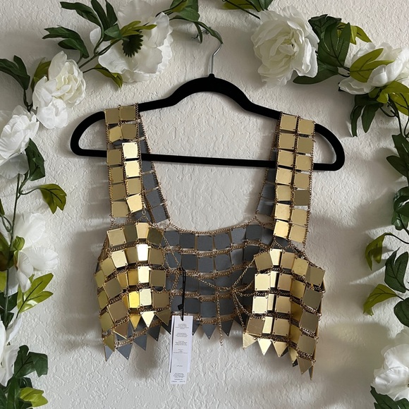 Gold square chain mail Nastygal tank top — perfect for festivals! New with tags - Picture 4 of 12
